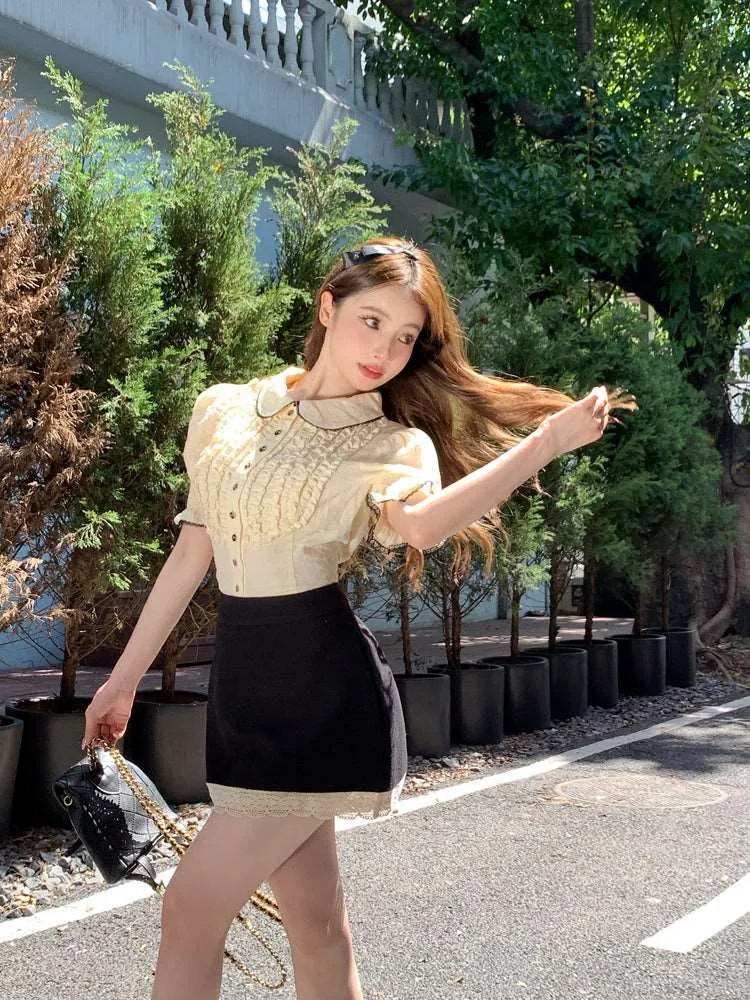 Creamy Sweet Doll Collar Lace Cream Blouse Shirt Black Mini Skirt Two Piece Set