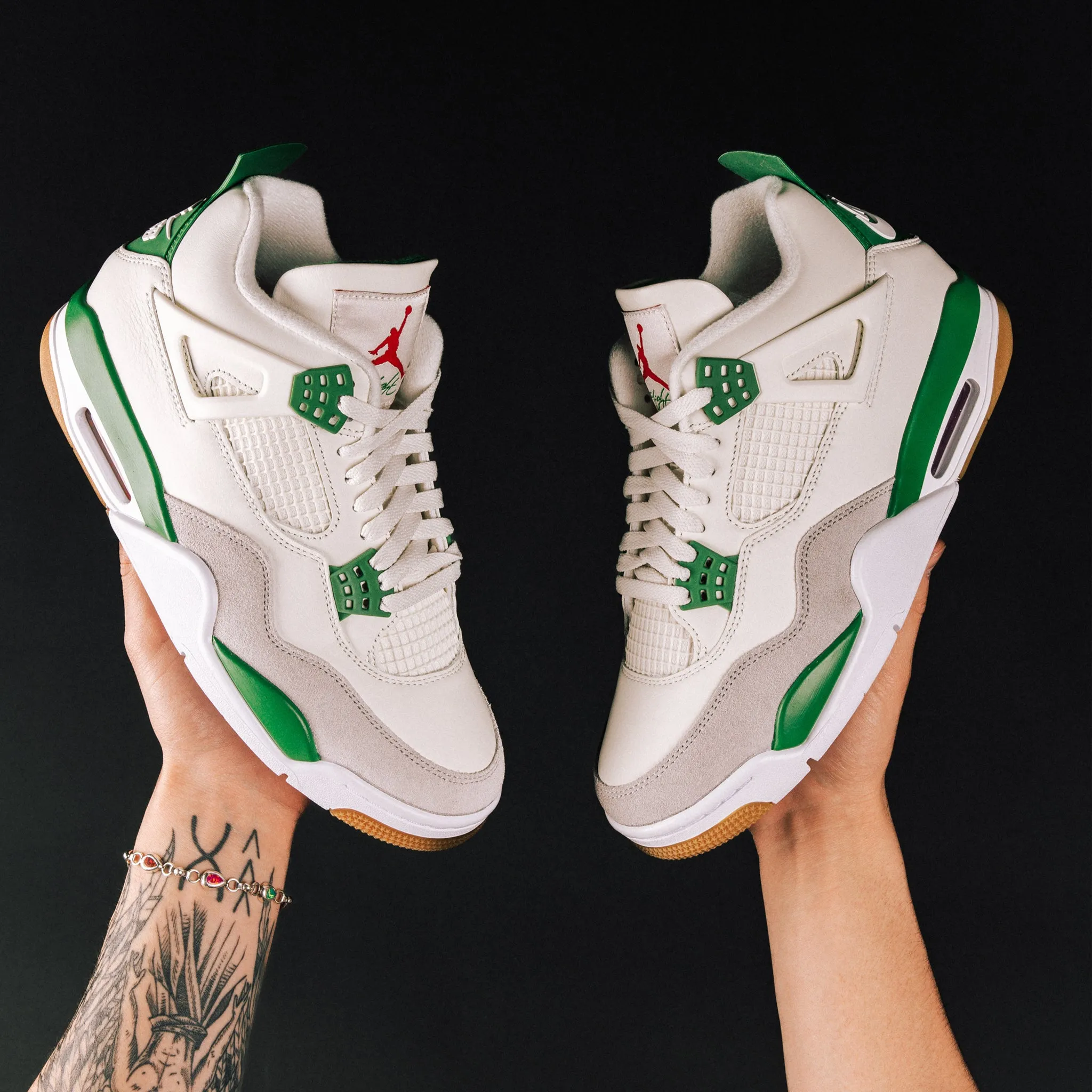 Jordan 4 Retro SB Pine Green