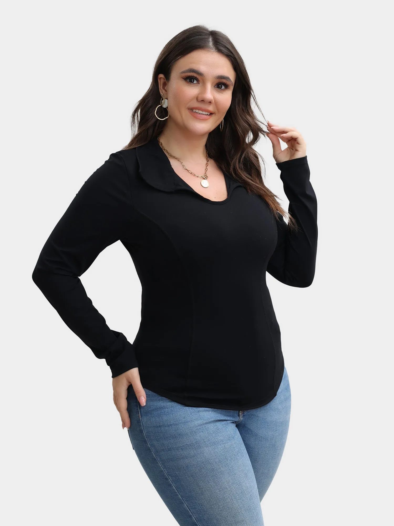 Midsize Long Sleeve Curved Hem V-Neck Top